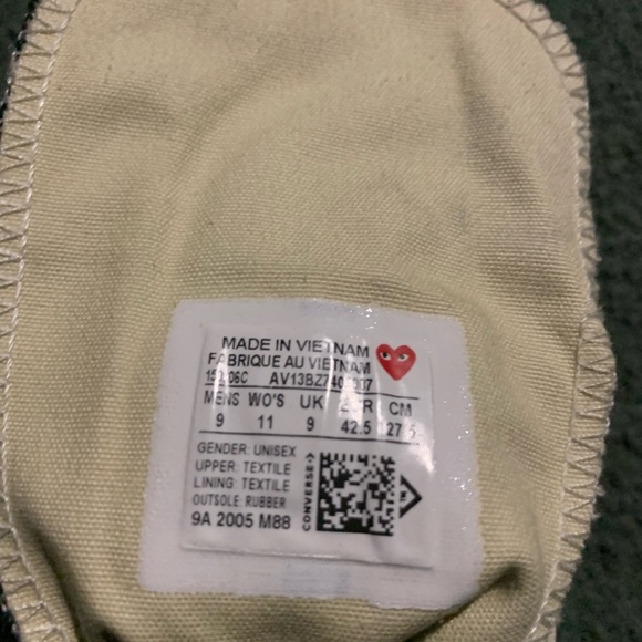 Converses - Picture 5 of 7